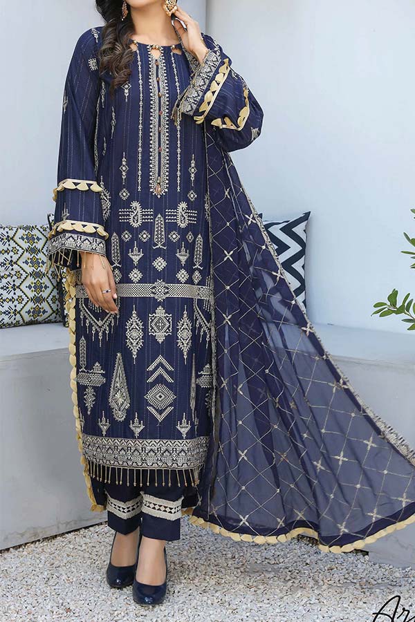 Hafiz Faryal Hussain Lawn`24 D#06