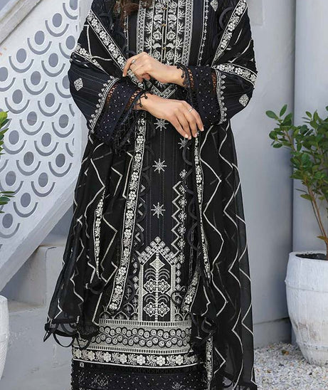 Hafiz Faryal Hussain Lawn`24 D#08