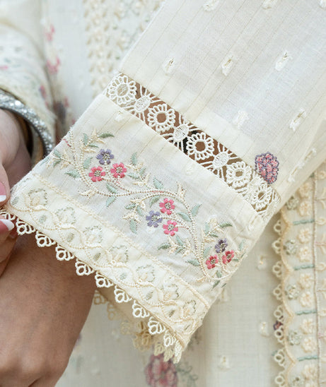 Hafiz Mehroosh Jacquard Lawn'25 D#10