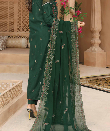 Hafiz Mirha Lawn`24 D#5