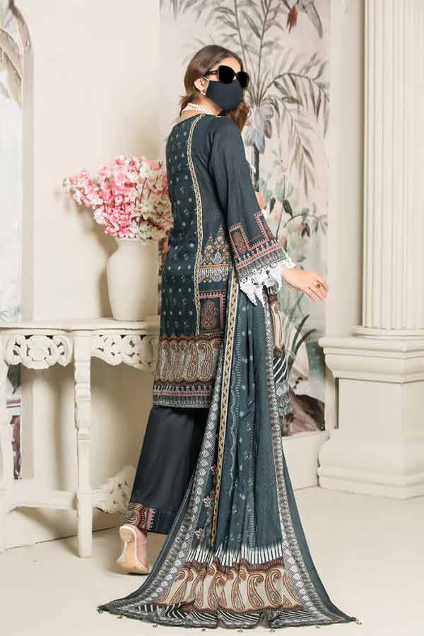 Hajra Exclusive Emb Lawn`22 Vol-26 D#03