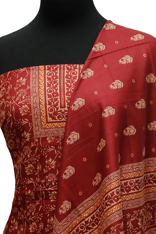 Hareem Dhanak Marina`22 D#513 Maroon