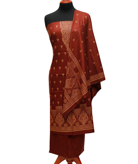 Hareem Dhanak Marina`22 D#520 Maroon