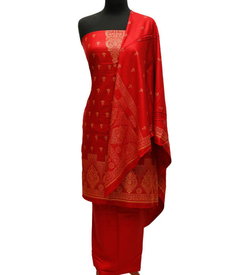 Hareem Dhanak Marina`22 D#520 Red