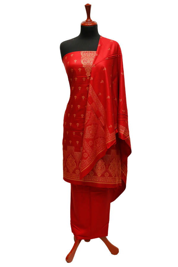 Hareem Dhanak Marina`22 D#520 Red