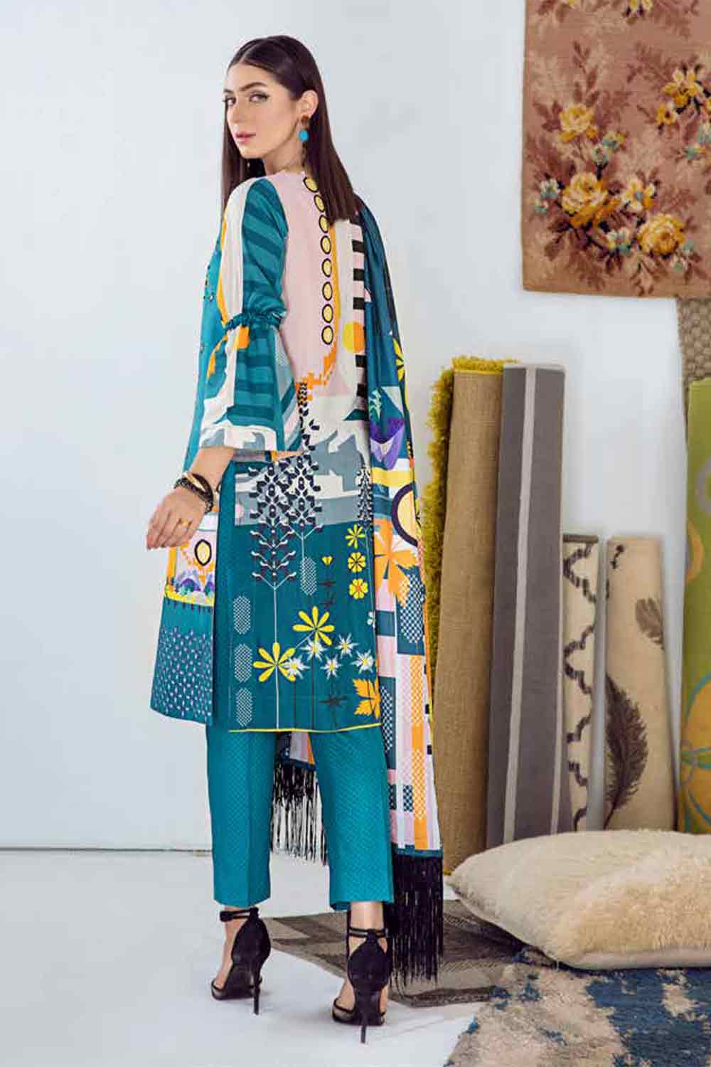 Hoorain Winter Collection'21 D#1