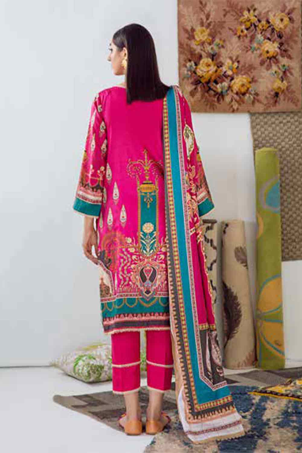 Hoorain Winter Collection'21 D#10