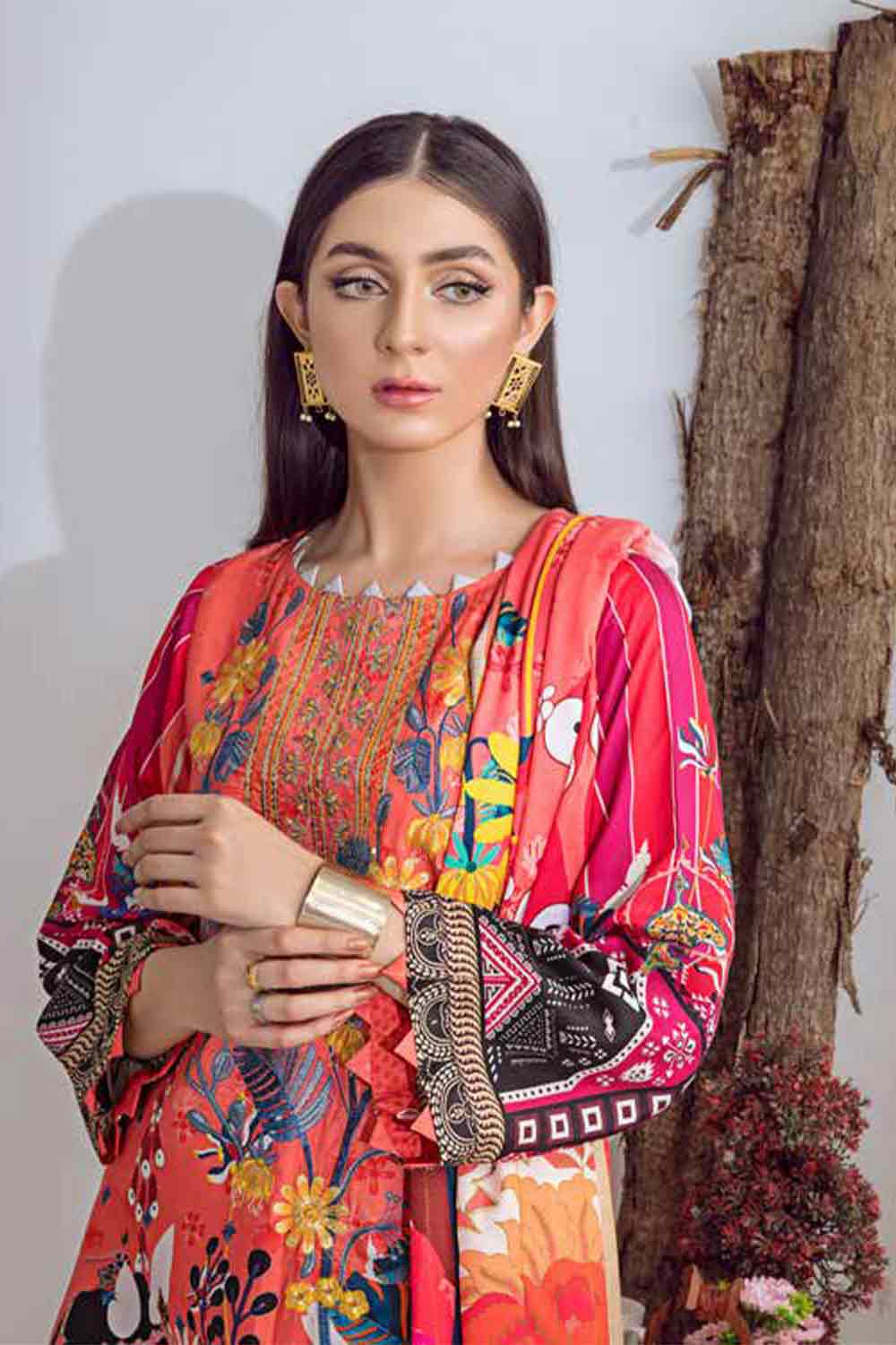 Hoorain Winter Collection'21 D#6