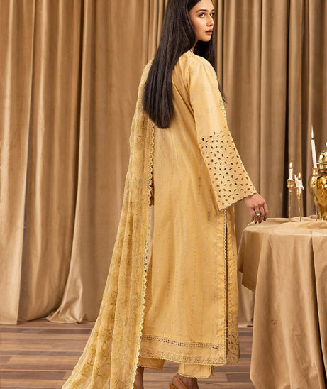 Humdum Elegant C/Kari Lawn`25 D#2