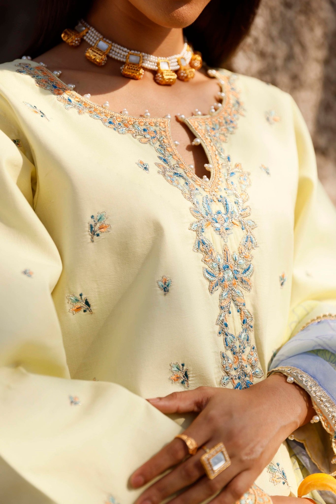 Seroli Ku Ba Ku Festive Lawn`23 D#8