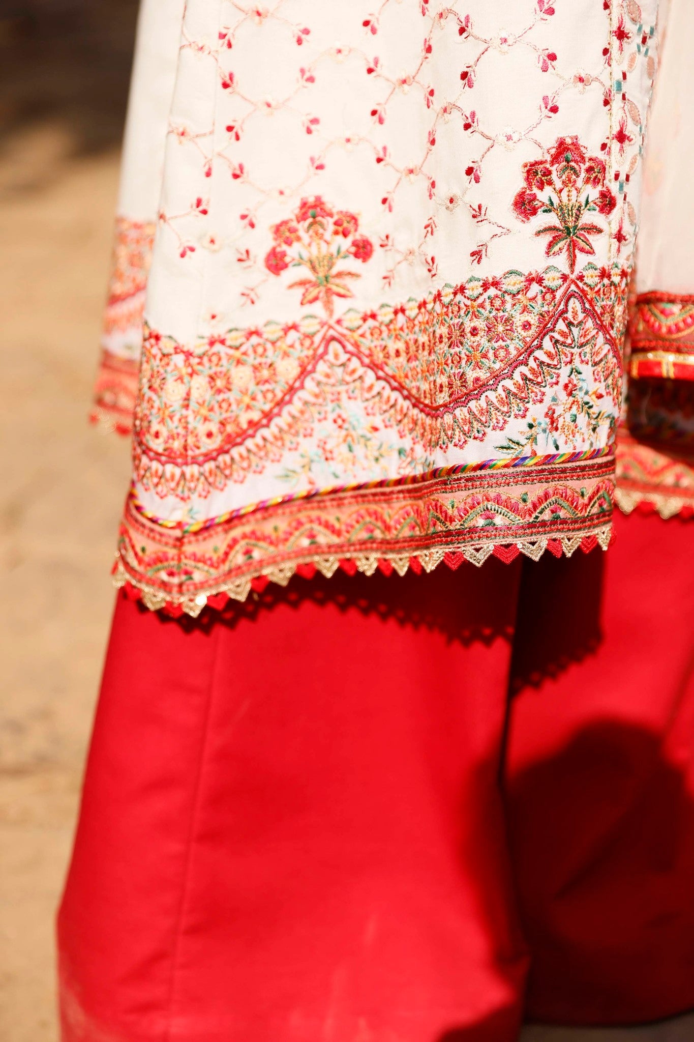 Seroli Ku Ba Ku Festive Lawn`23 D#4