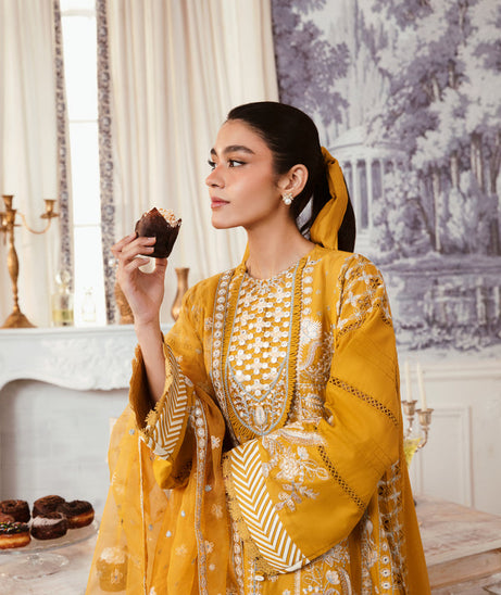 Gisele Summerlines Lawn'24 MARI GOLD