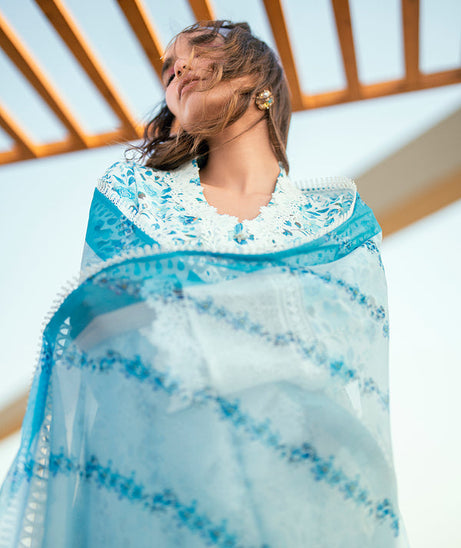 Sidra Fahad Lawn Kaari'25 (IRIS)