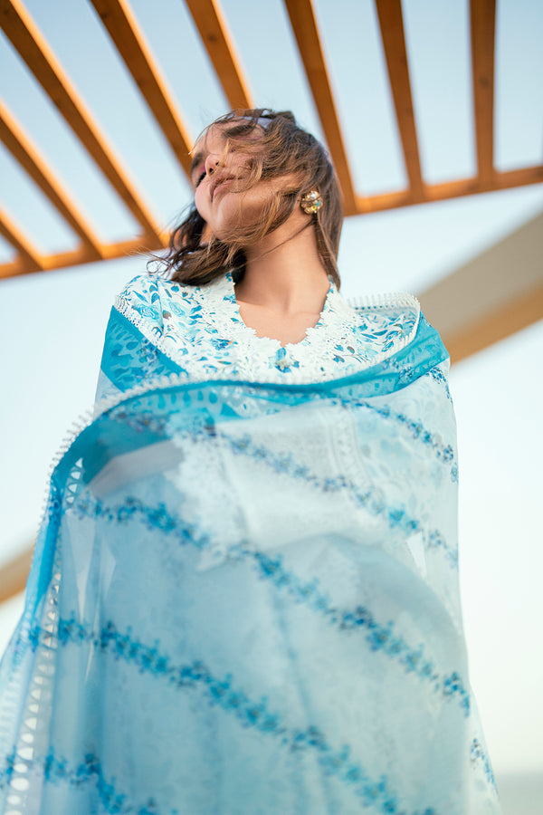 Sidra Fahad Lawn Kaari'25 (IRIS)