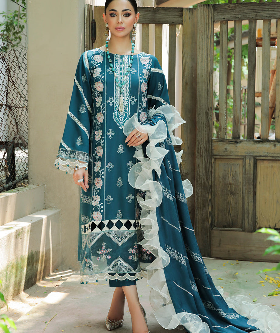 Parishay Noor Nazar Winter'22 D#9
