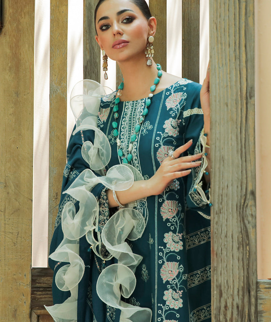 Parishay Noor Nazar Winter'22 D#9