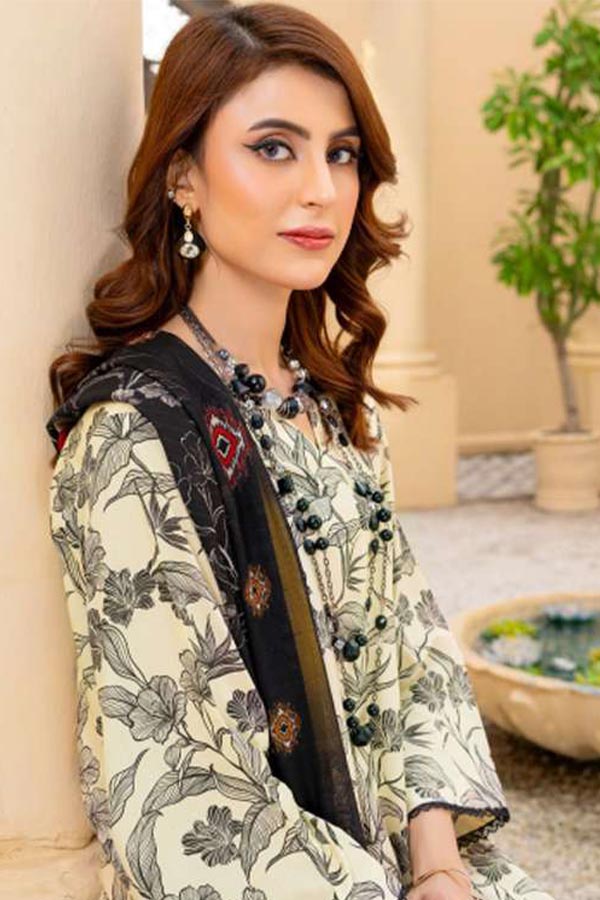 Ishq Murshid Special Linen`24 Vol-1 D#04