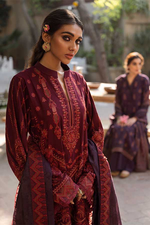 Iznik Riwayat Luxury Winter Collection'22 RC#09