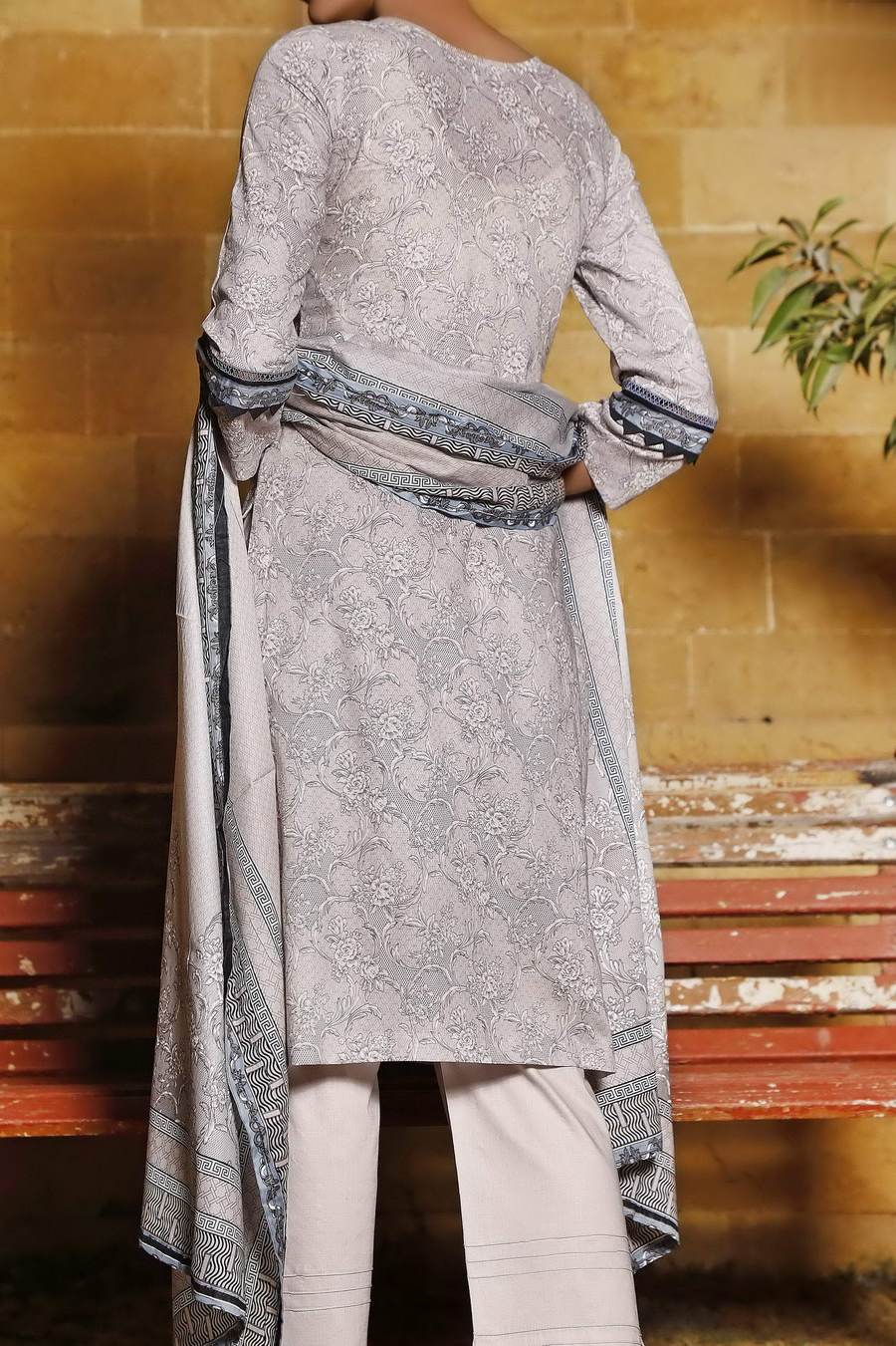 Signature Series Lawn`21 D#2609 (Beige)