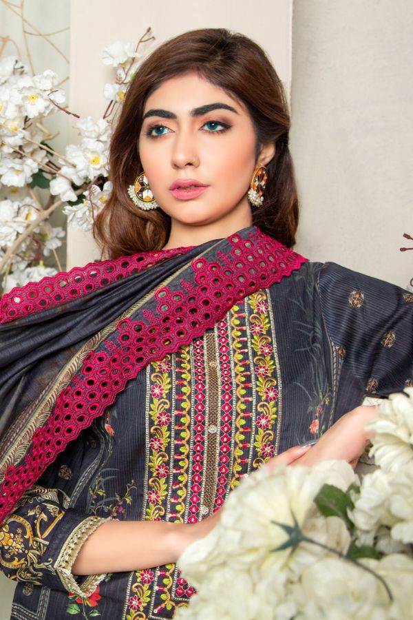 Jasmin D/Print Emb Lawn`22 D#3