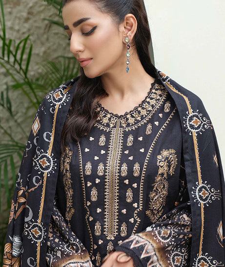 Johra Charismatic Emb Khaddar'24 JH#118