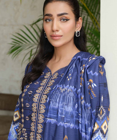 Johra Charismatic Emb Khaddar'24 JH#124