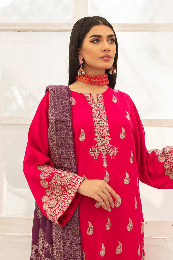 Johra Nafees L/Peach`22 D#624