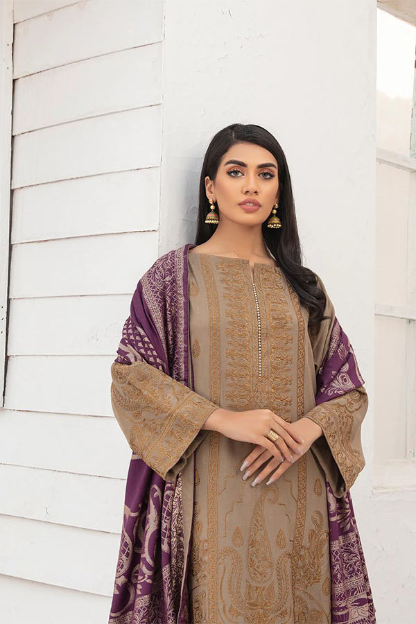 Johra Nafees L/Peach`22 D#629