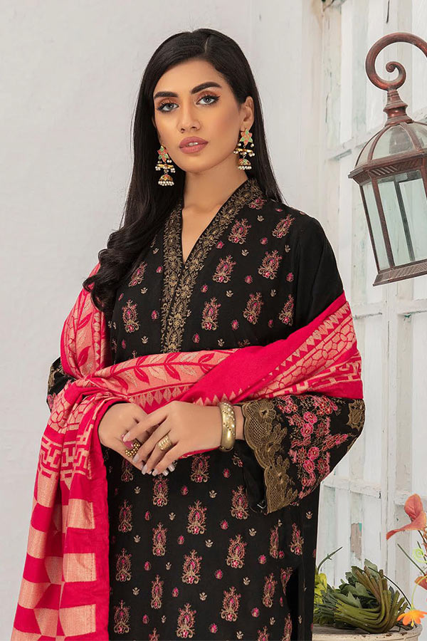 Johra Nafees L/Peach`22 D#630