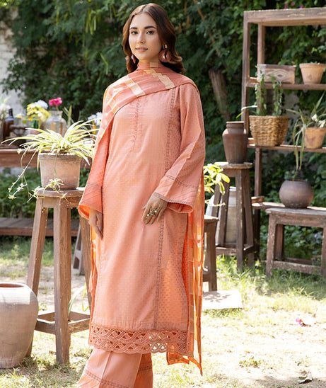 Johra Pinar Banarsi Lawn`25 JH#715