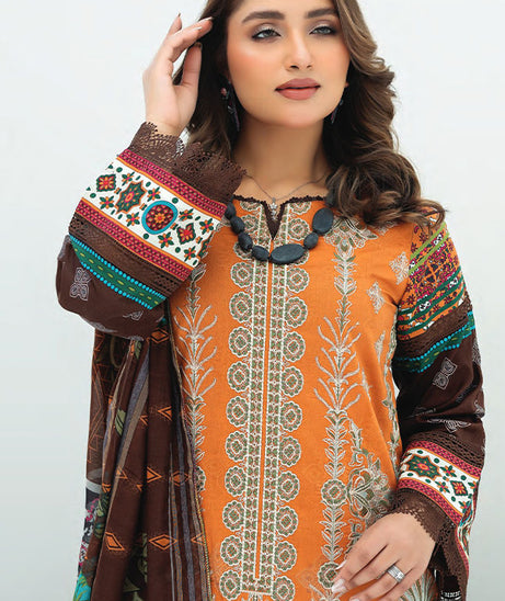 Johra Zar Emb Lawn'24 JH#293