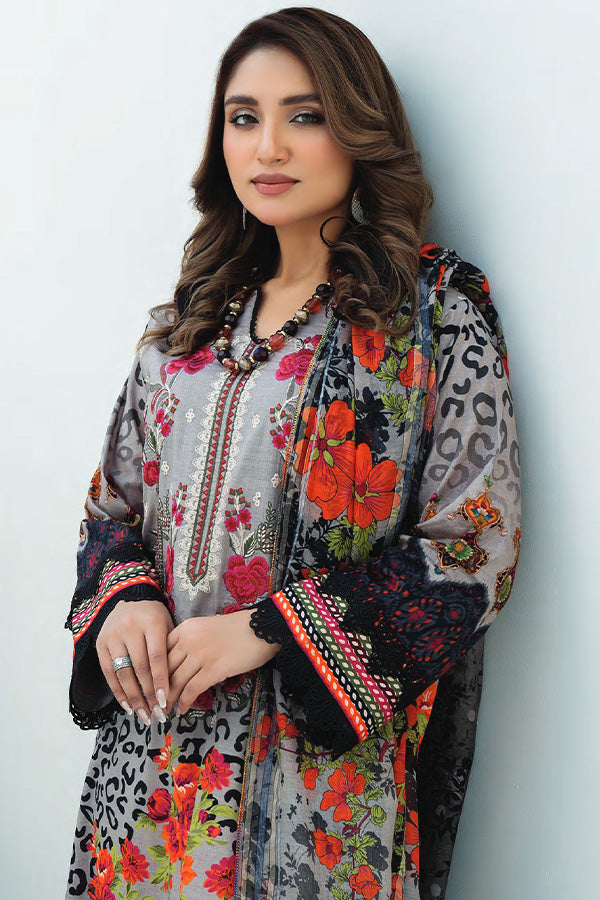 Johra Zar Emb Lawn'24 JH#297