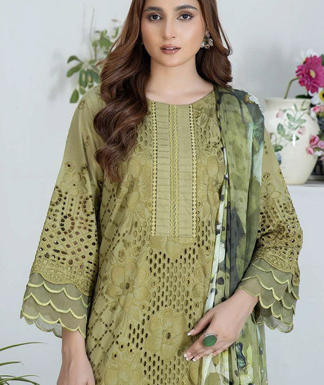 Johra Zala Emb Lawn`25 JH#828