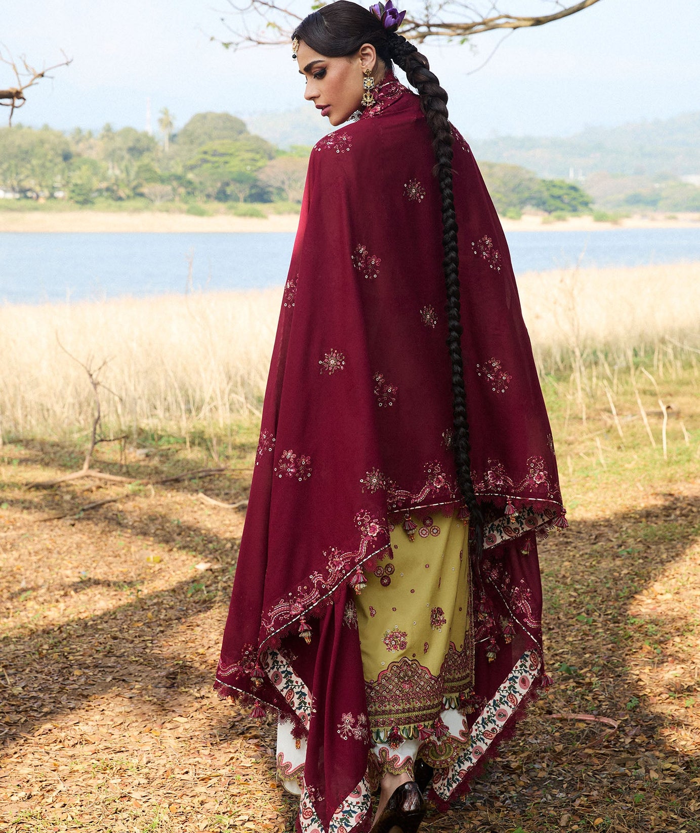 Hussain Rehar Luxury Lawn`25 (Minted)
