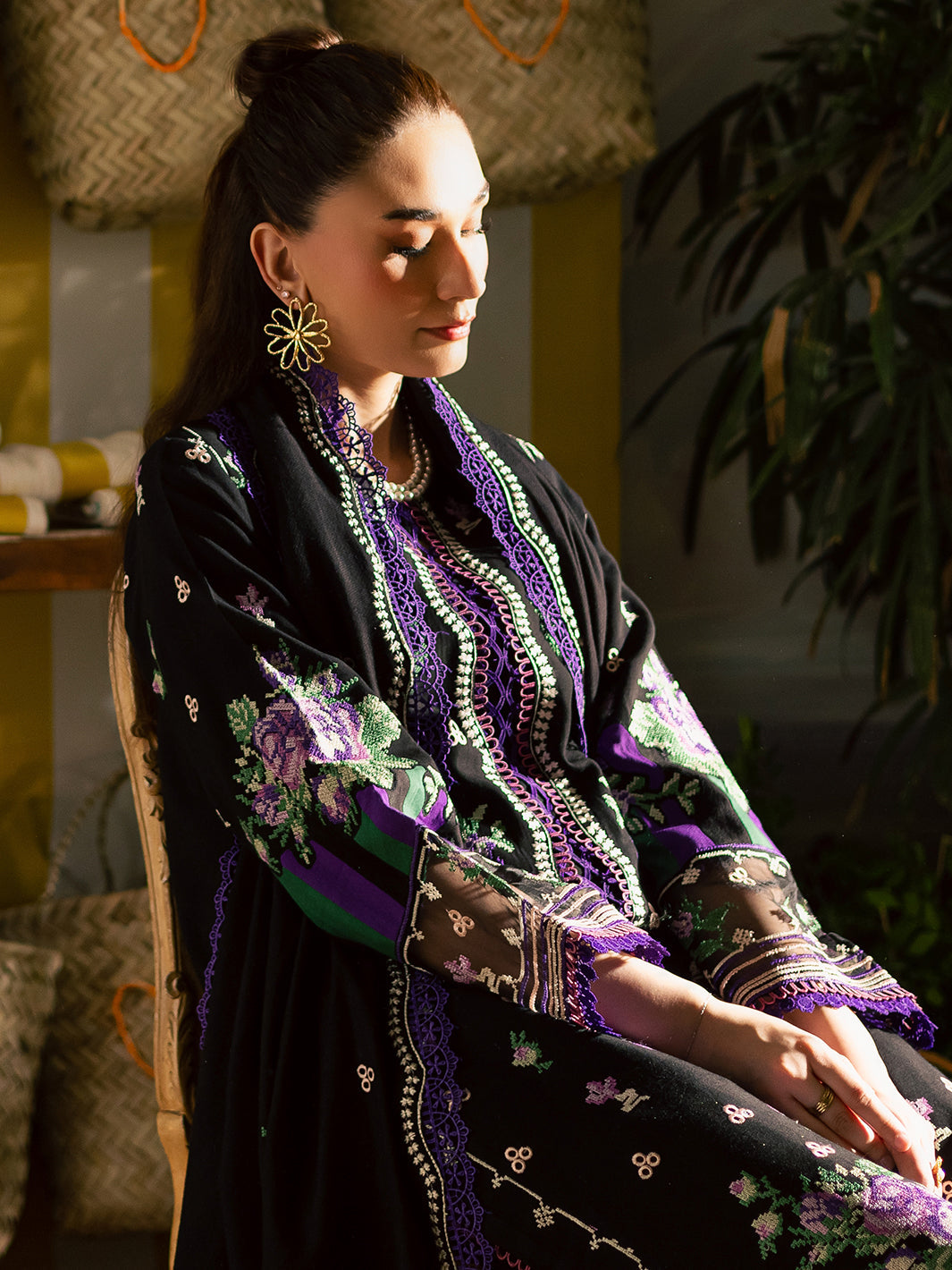 Mahnur Kaia Emb Linen`25 D#02