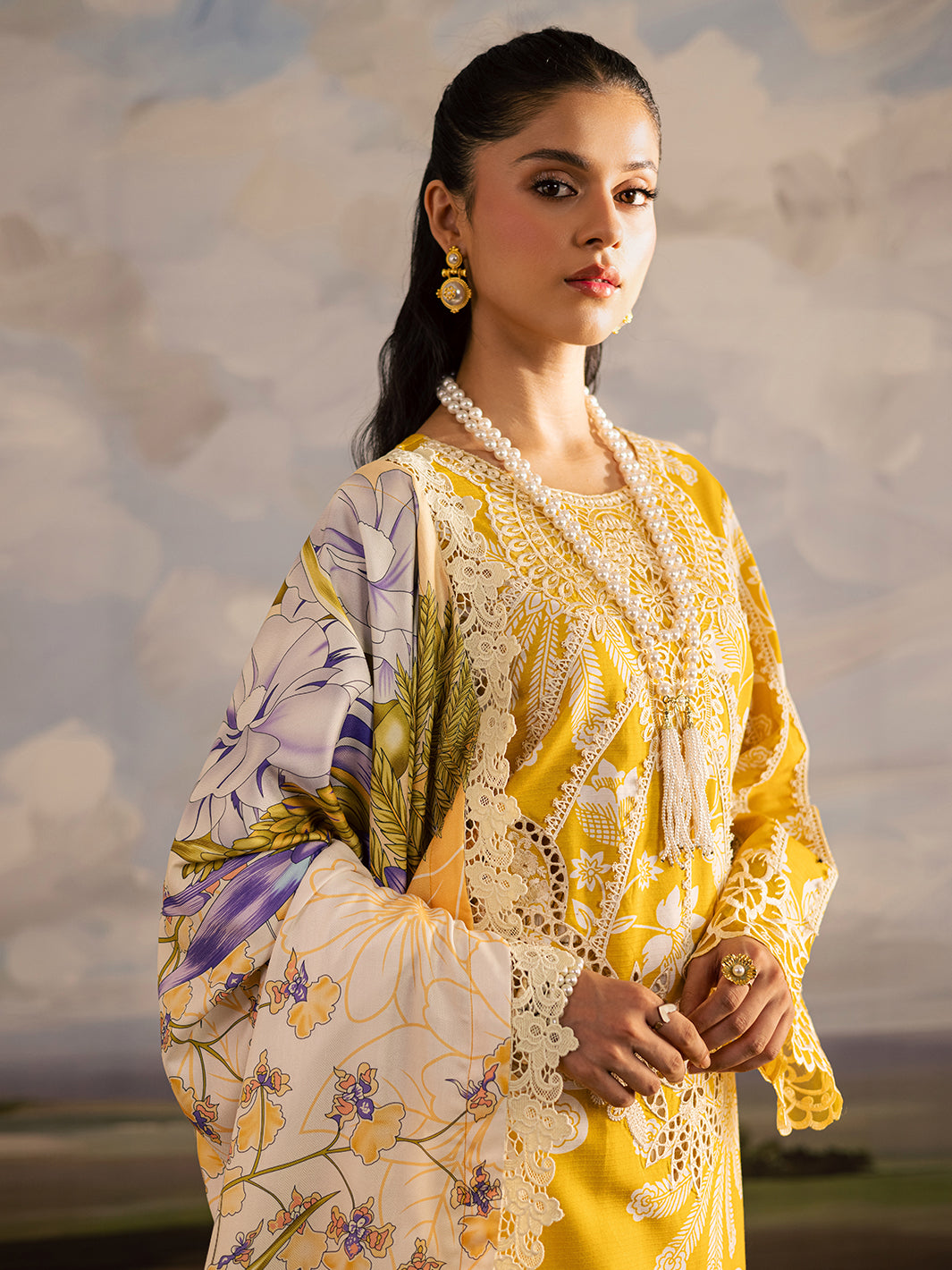 Mahnur Kaia Emb Linen`25 D#03