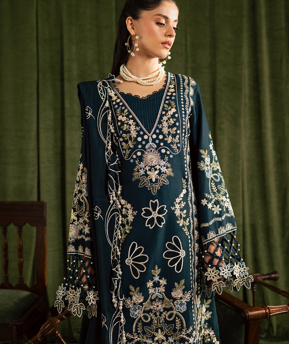 Mahnur Kaia Emb Linen`25 D#07