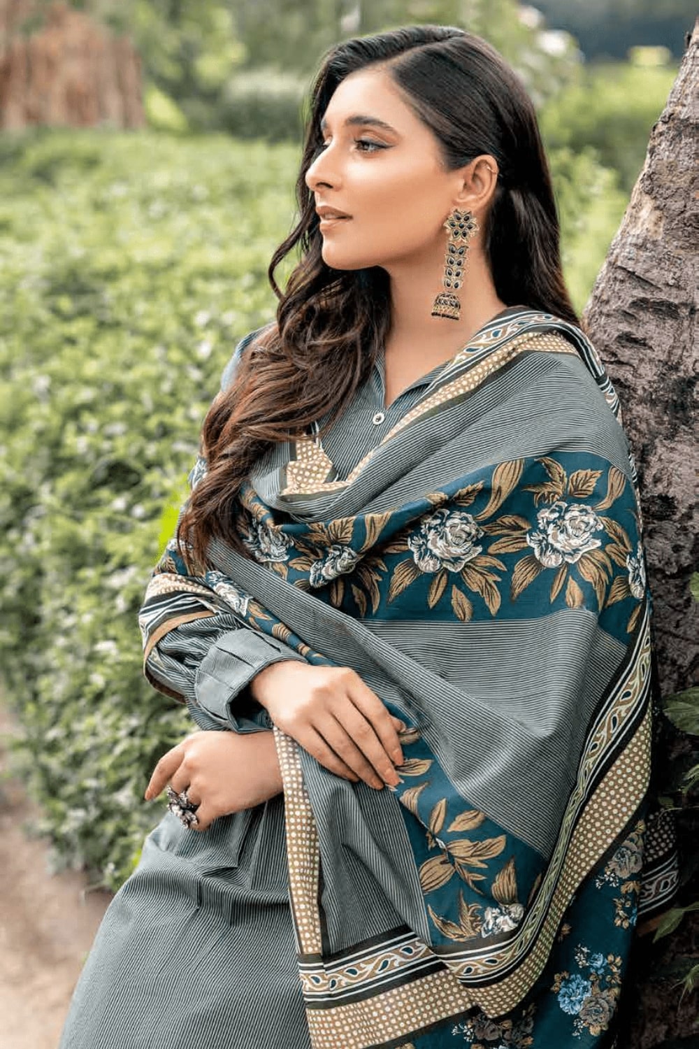 Gul Ahmed Winter Collection`22 K#22044-A