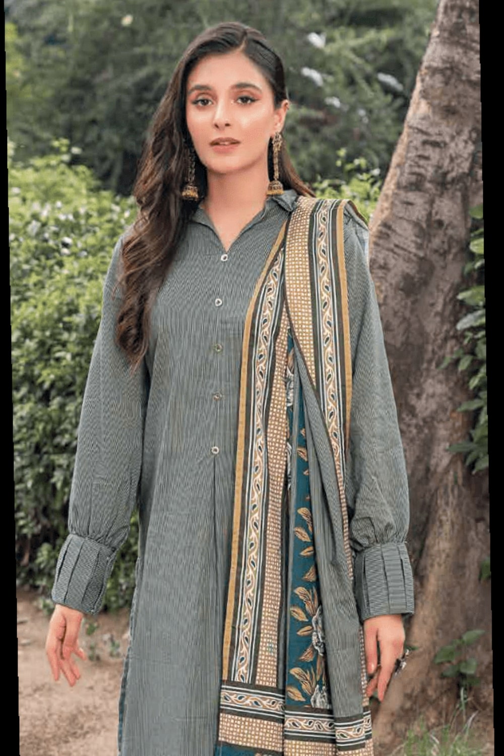 Gul Ahmed Winter Collection`22 K#22044-A