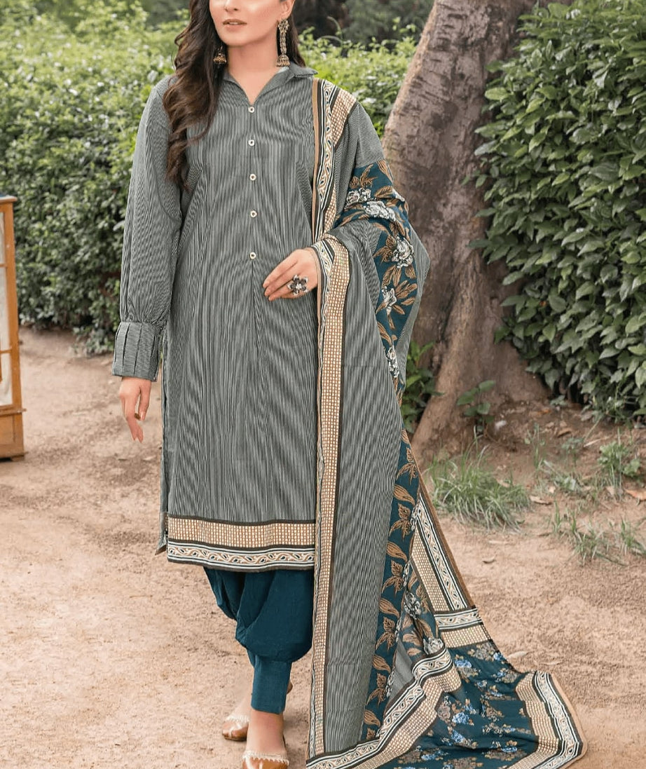 Gul Ahmed Winter Collection`22 K#22044-A