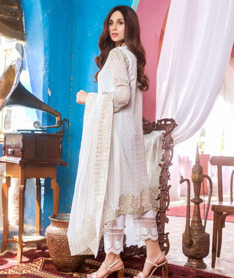 Kalyan Emb Chiffon Collection'20 D#4