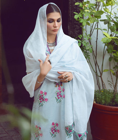 Shiza Hassan Kinaar Lawn`21 KL#12 (Elnaz)
