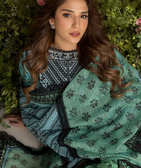 Sobia Nazir Luxury Lawn'25 D# 12A