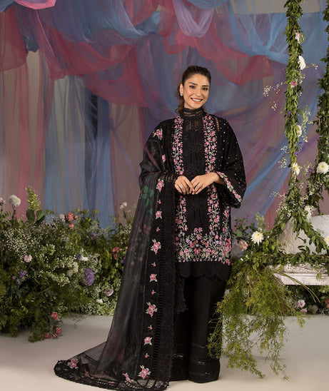 Sobia Nazir Luxury Lawn'25 D# 4B