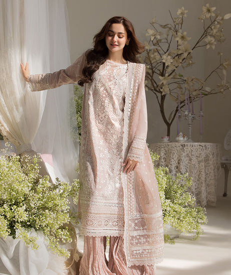 Sobia Nazir Luxury Lawn'25 D# 9A