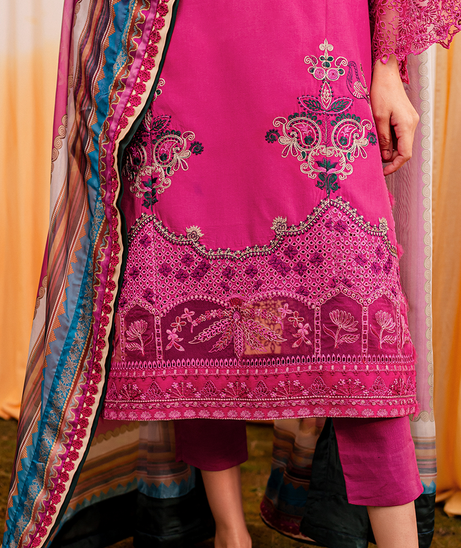 Zoya & Fatima Aman L/Lawn`24 (LEENA)