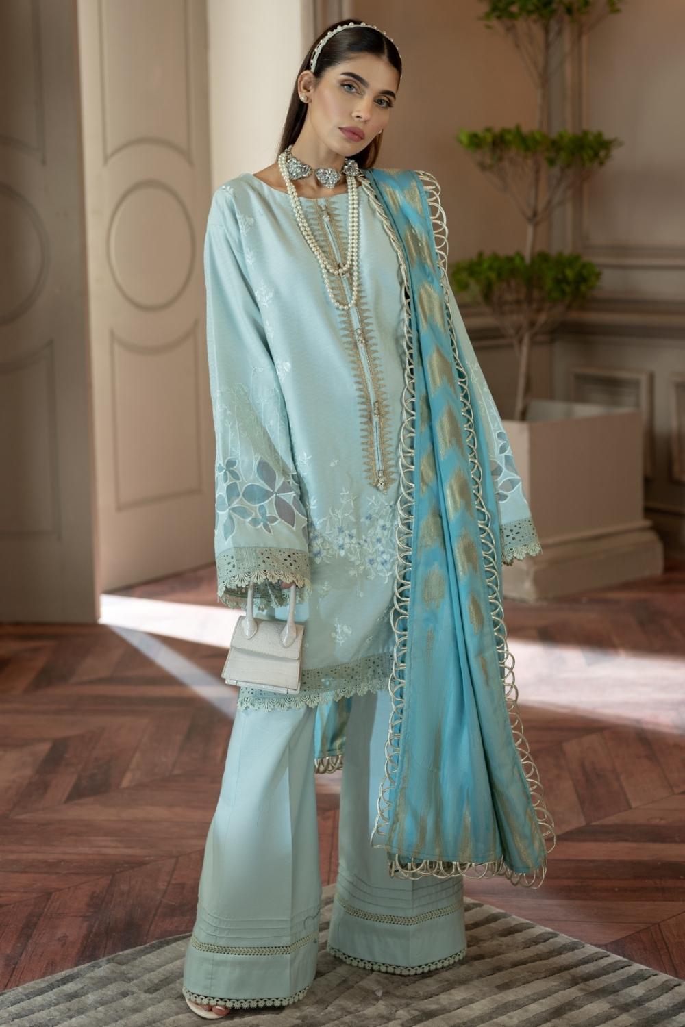 Nisa Hussain Luxury Lawn'22 NH#3
