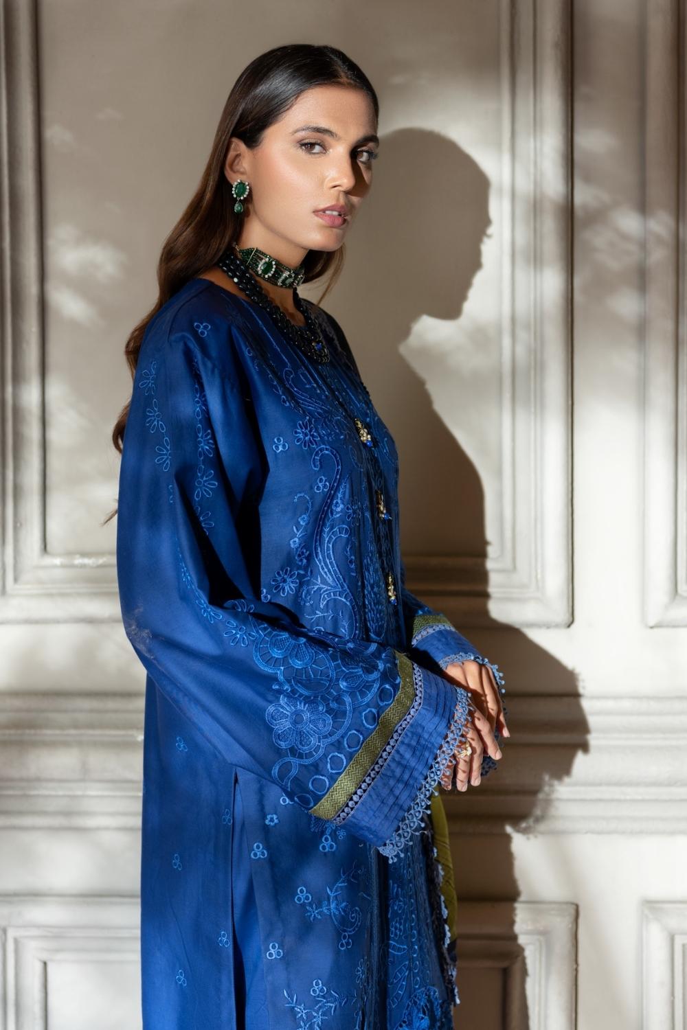 Nisa Hussain Luxury Lawn'22 NH#7