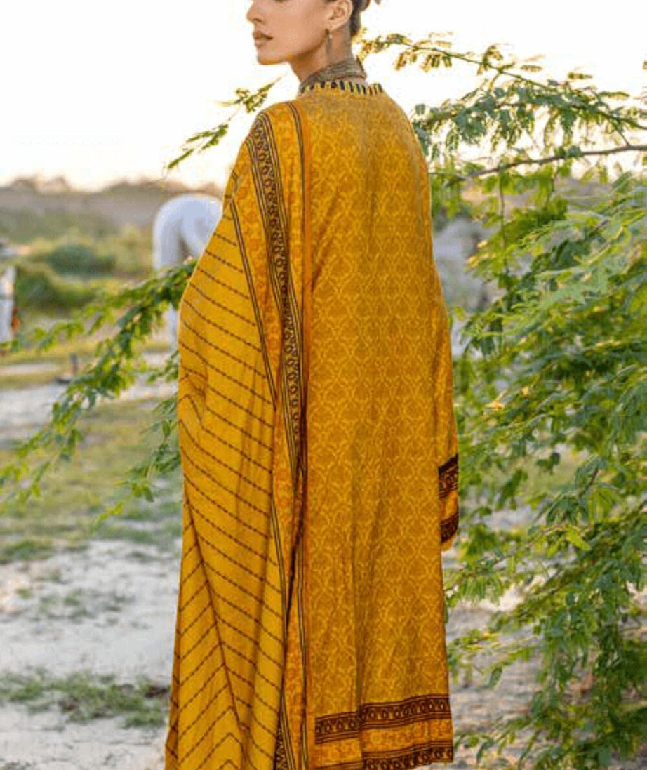 Gul Ahmed Winter Collection`22 LT#22015-A
