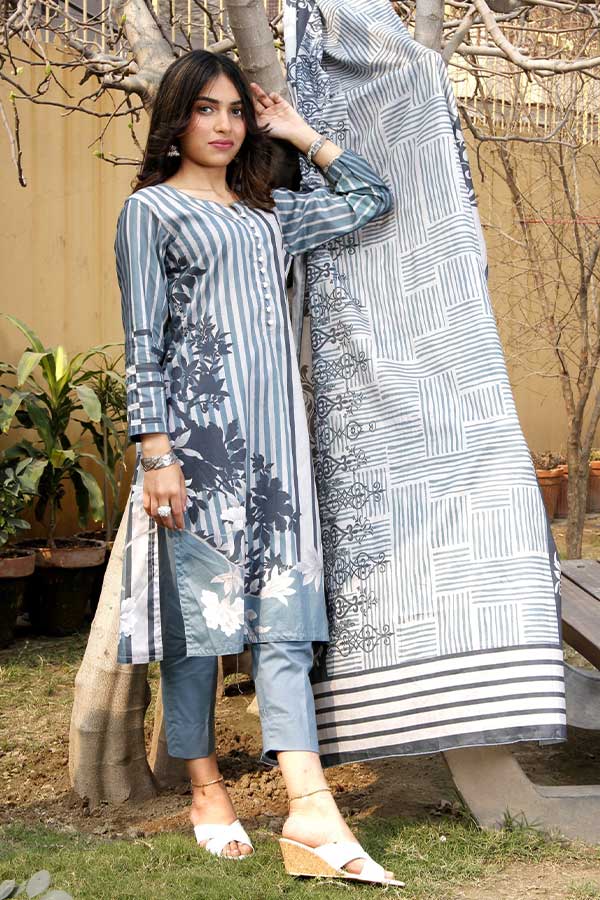 Labisa Aghosh M/Collection'22 W#5